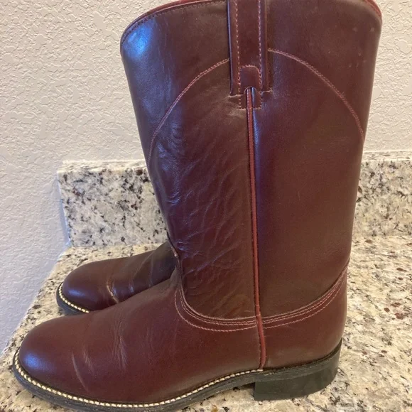 Dan Post Roper - Picture 4 of 13